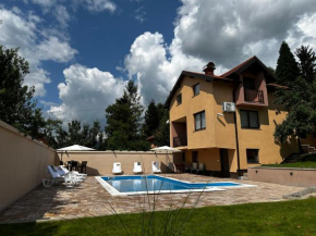 Villa Mercurii